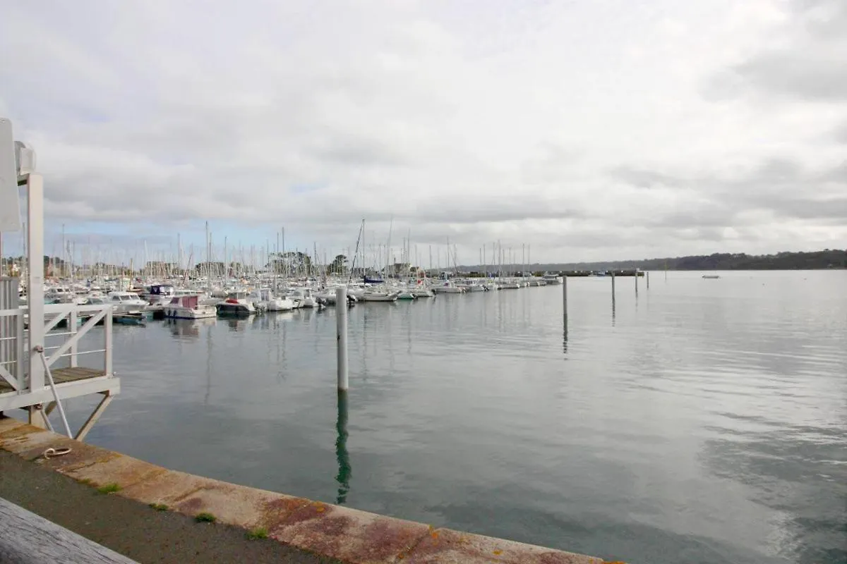 Villa Le Port Perros-Guirec 0*,